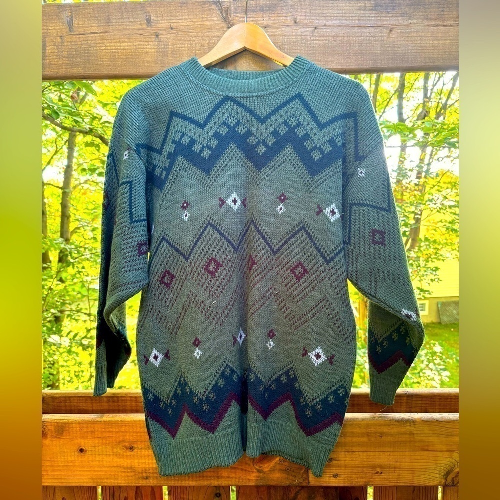 Vintage Women Patterned Oversized Sweater Cottagecore Vibe Medium